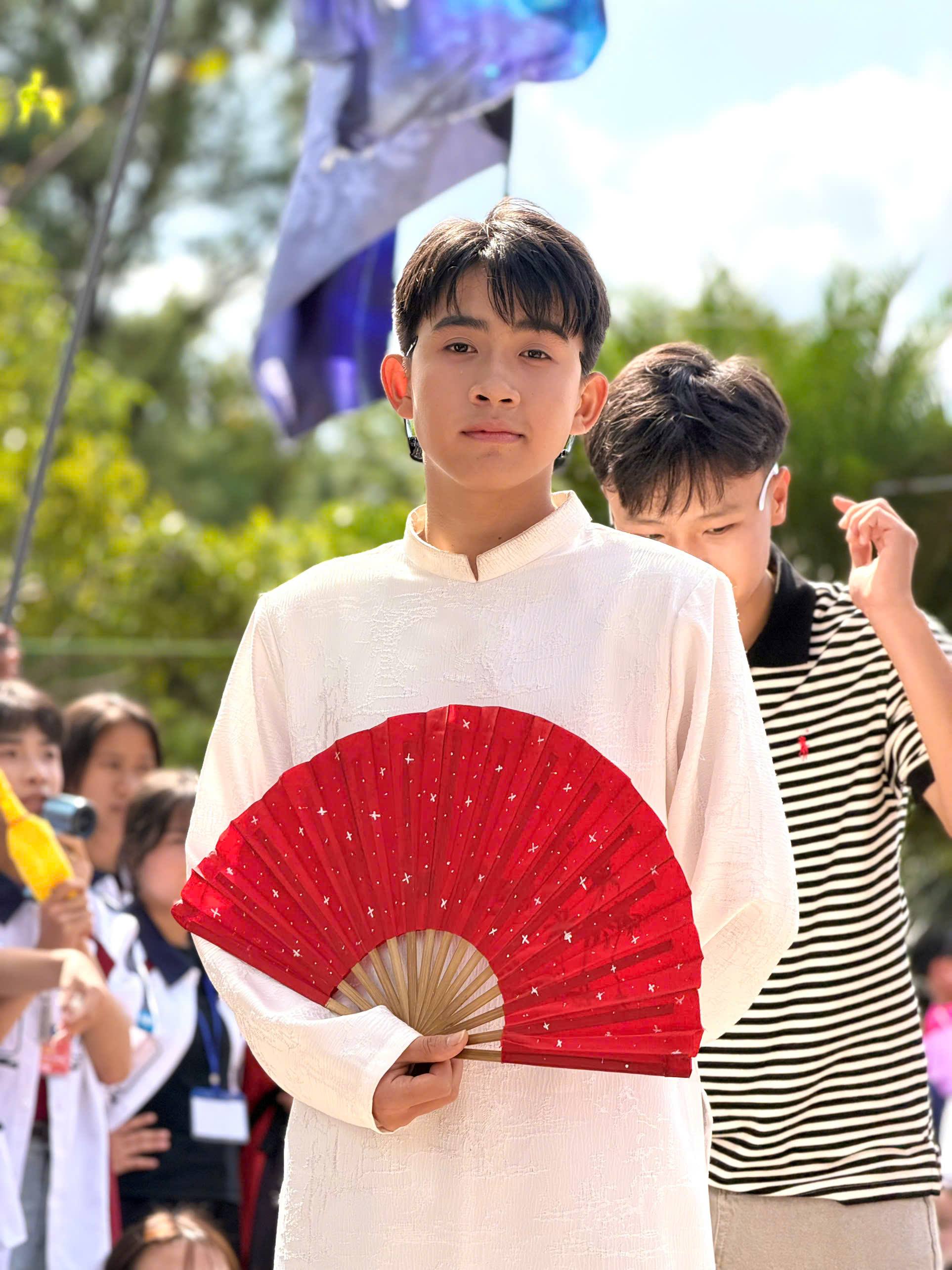 anh tin bai